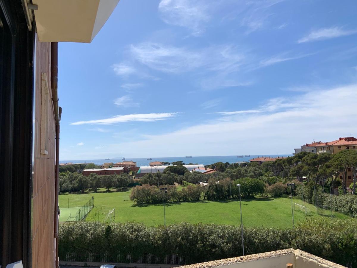 Suites Marilia Apartments Pool Side - Suite Livorno Holiday Home Group Екстер'єр фото