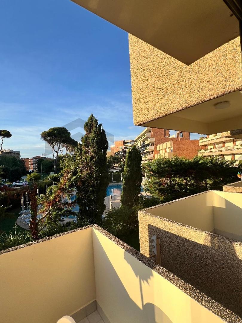 Suites Marilia Apartments Pool Side - Suite Livorno Holiday Home Group Екстер'єр фото