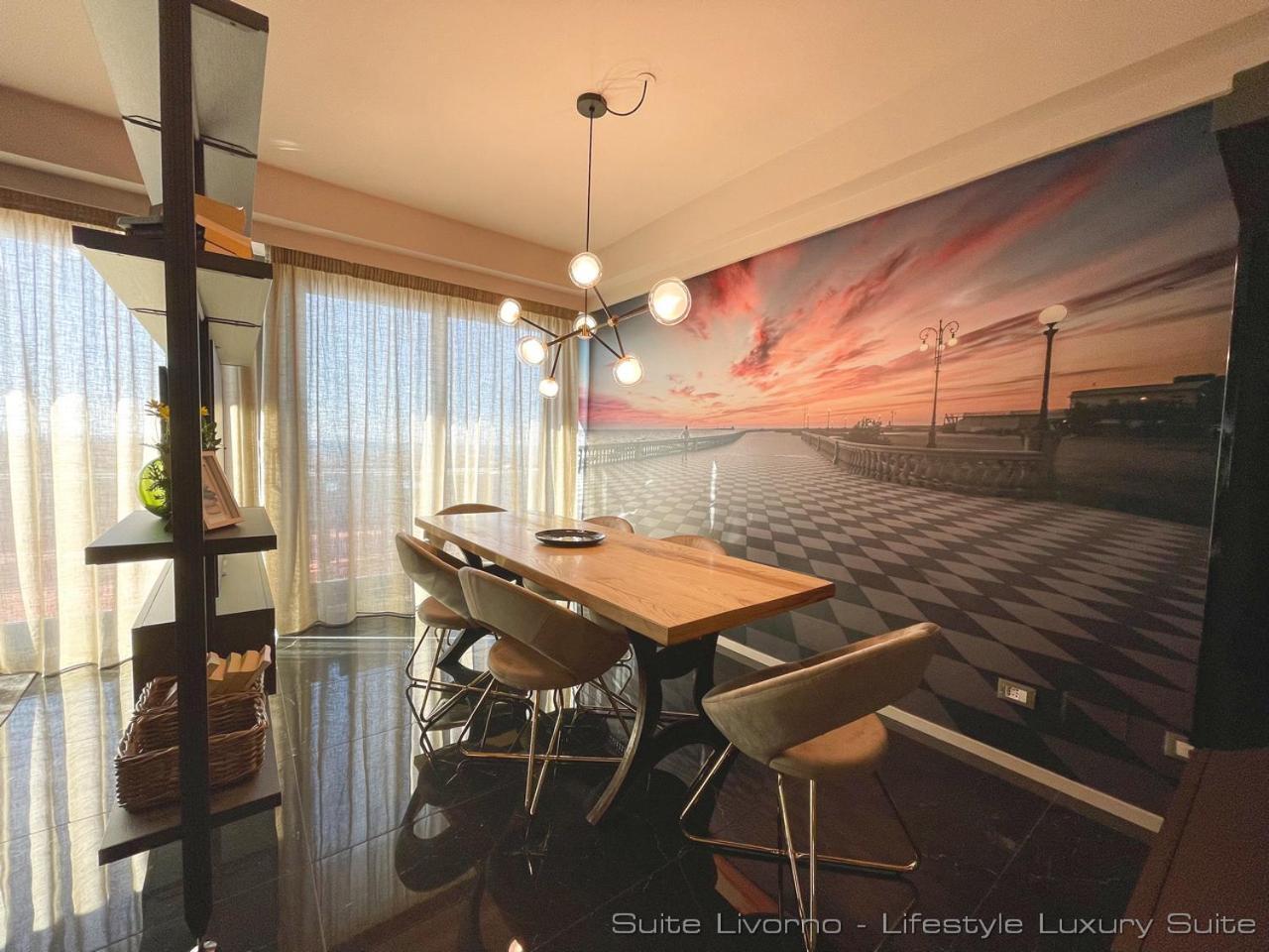 Suites Marilia Apartments Pool Side - Suite Livorno Holiday Home Group Екстер'єр фото